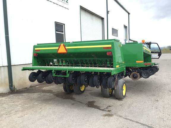 2012 John Deere 455 Drill
