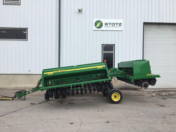 2012 John Deere 455 Drill