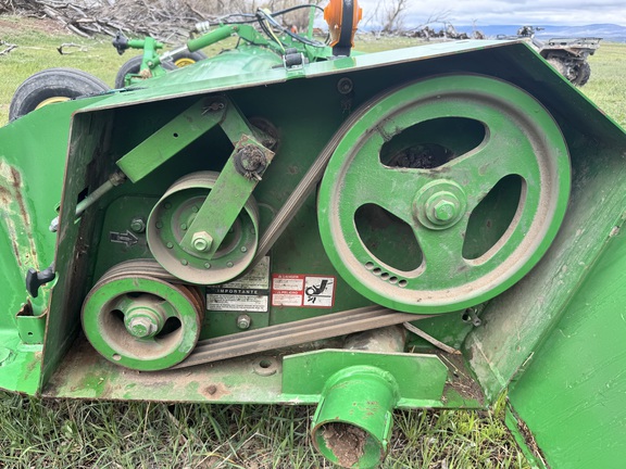 2014 John Deere 520 Shredder