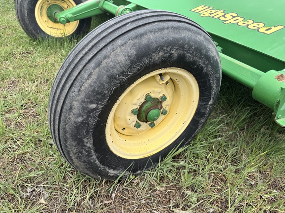 2014 John Deere 520 Shredder