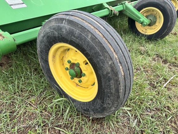 2014 John Deere 520 Shredder