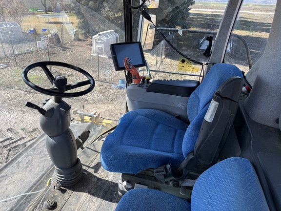 2015 New Holland FR700 Forage Harvester
