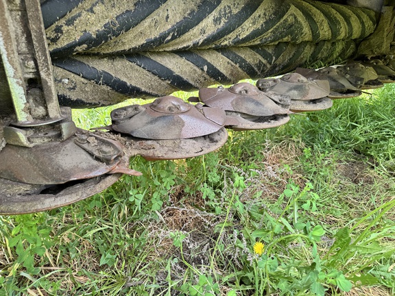 2013 New Holland H7450 Mower Conditioner