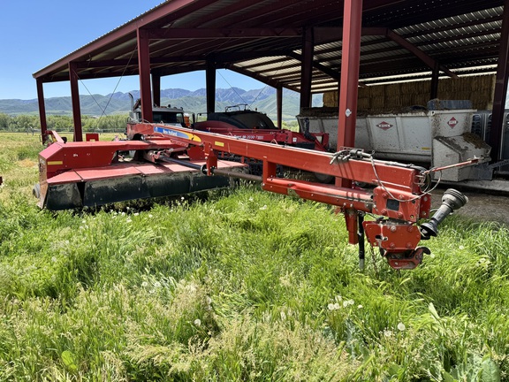 2013 New Holland H7450 Mower Conditioner