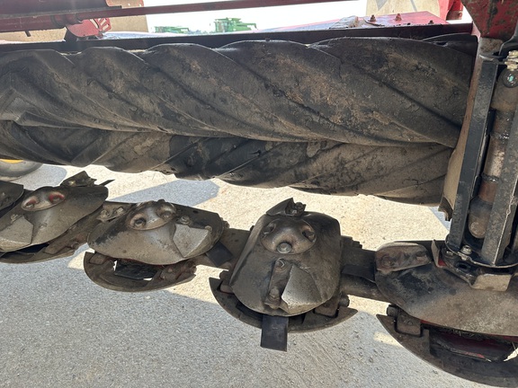 2013 New Holland H7450 Mower Conditioner