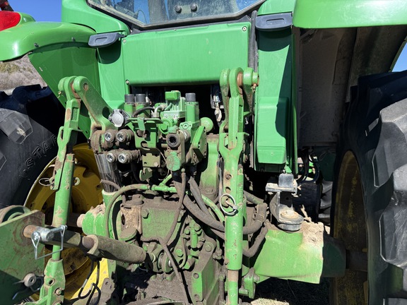 2006 John Deere 7420 Tractor