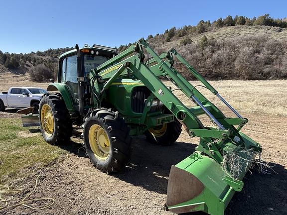 2006 John Deere 7420 Tractor