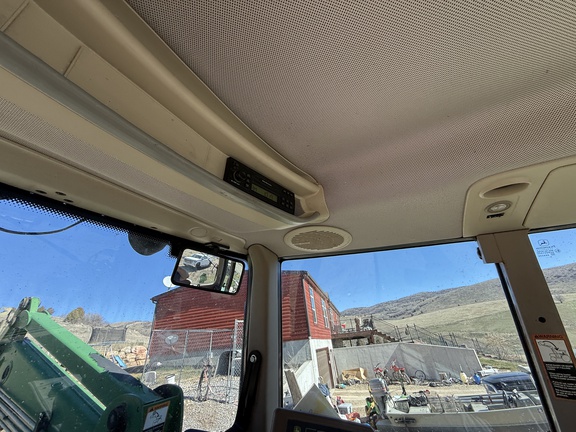 2006 John Deere 7420 Tractor