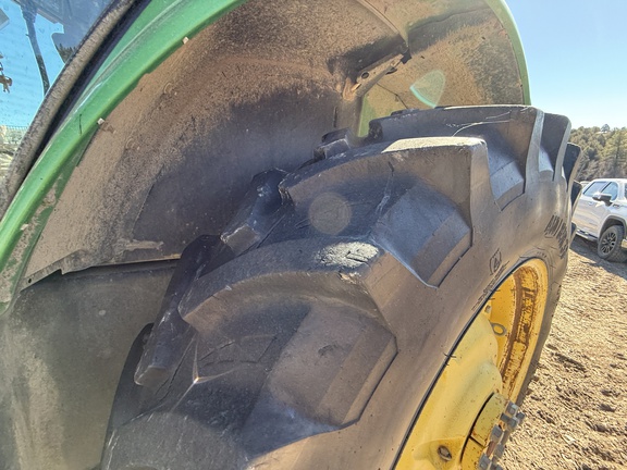 2006 John Deere 7420 Tractor
