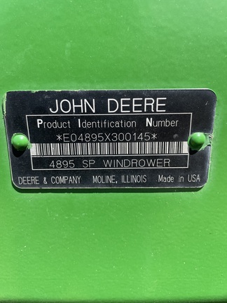 2004 John Deere 4895 Windrower