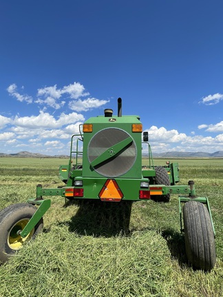 2004 John Deere 4895 Windrower