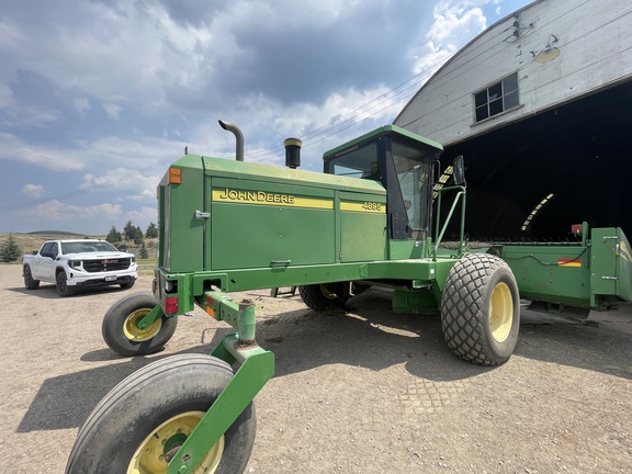 2004 John Deere 4895 Windrower
