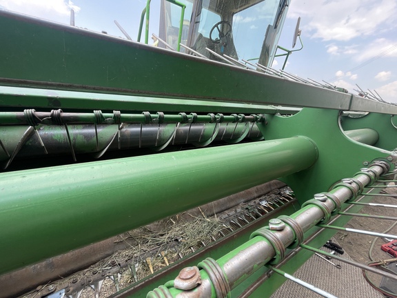 2004 John Deere 4895 Windrower