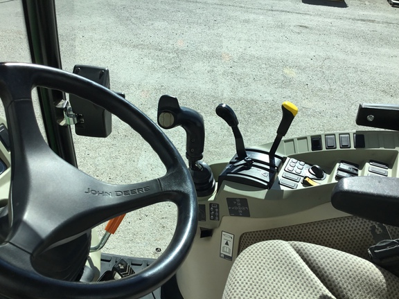 2019 John Deere 3046R Tractor Compact
