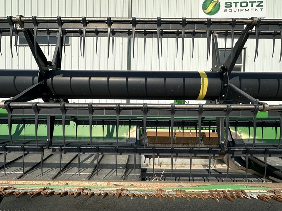 2014 John Deere 630D Header Combine
