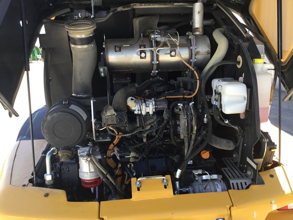 2023 John Deere 244 P Compact Utility Loader