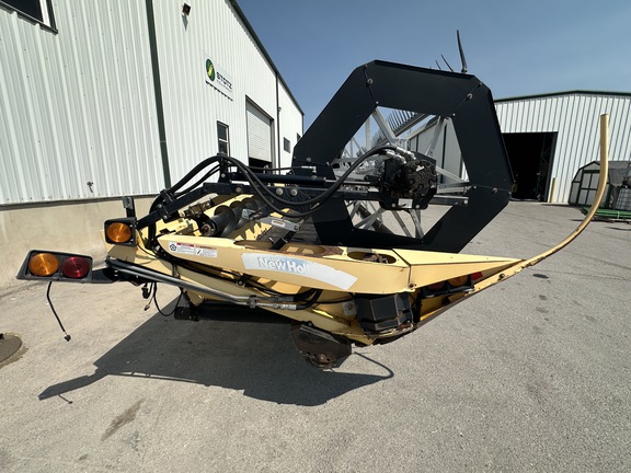 2009 New Holland 94C-42 Header Combine
