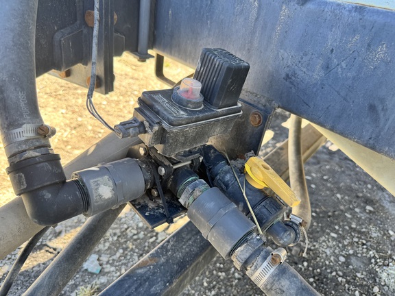 2002 Flexi-Coil 67XL Sprayer