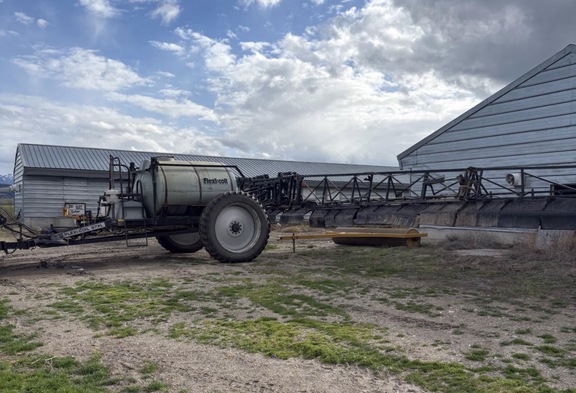 2002 Flexi-Coil 67XL Sprayer