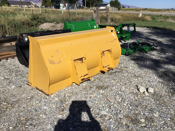 John Deere AT413237 Misc