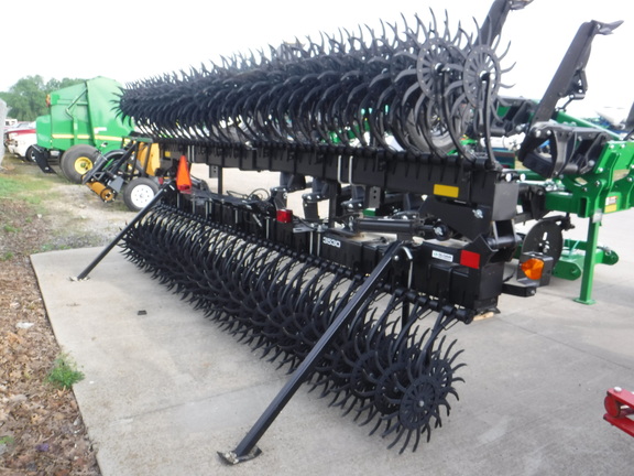 2020 Yetter 3530 Rotary Hoe