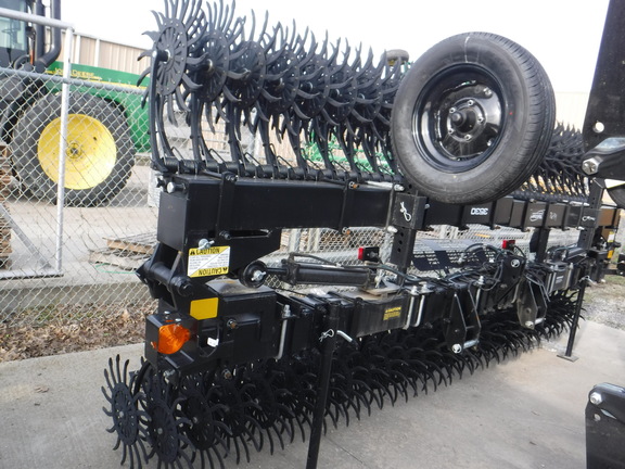 2020 Yetter 3530 Rotary Hoe