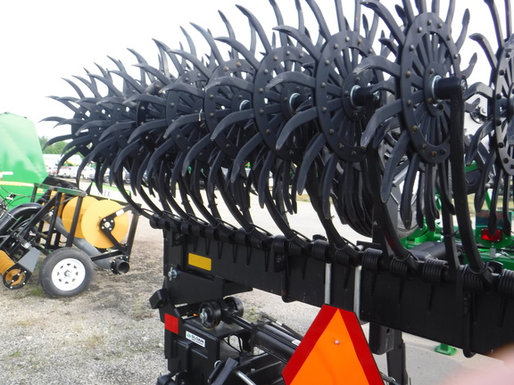 2020 Yetter 3530 Rotary Hoe