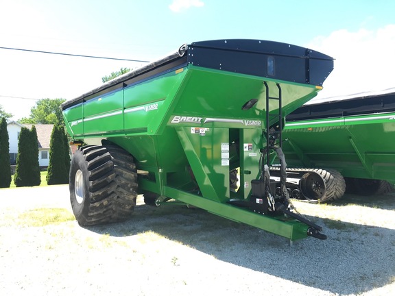 2018 Brent V1300 Grain Cart