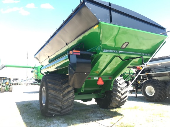 2018 Brent V1300 Grain Cart