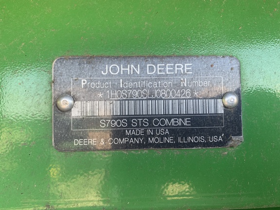 2018 John Deere S790 Combine