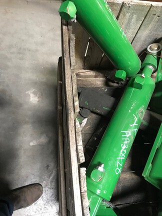 John Deere AA30428 hydraulic cylinder Planter Attachment