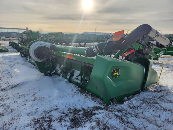 2023 John Deere RD40F Header Combine