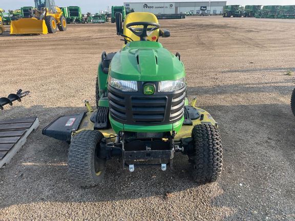 2015 John Deere X738 Garden Tractor