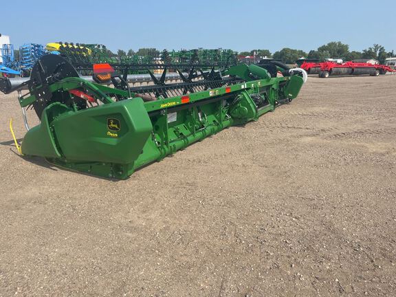 2023 John Deere RD40F Header Combine