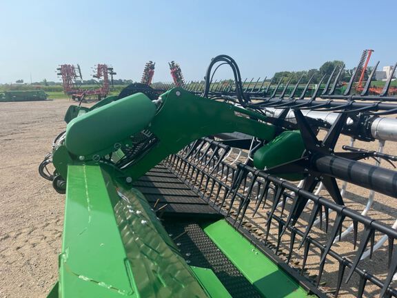 2023 John Deere RD40F Header Combine