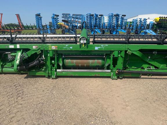 2023 John Deere RD40F Header Combine