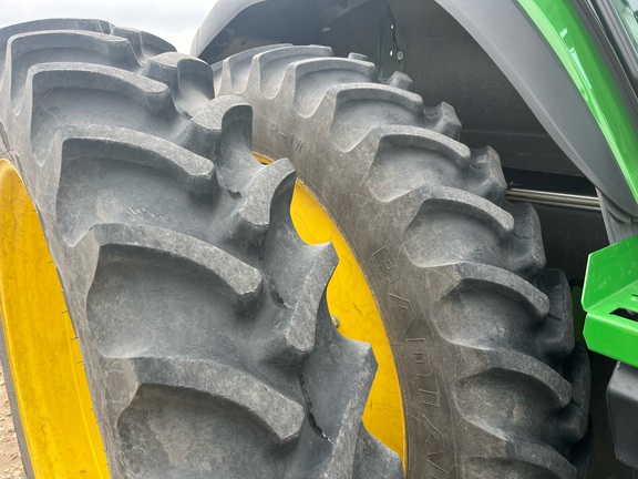 2021 John Deere 8R 280 Tractor