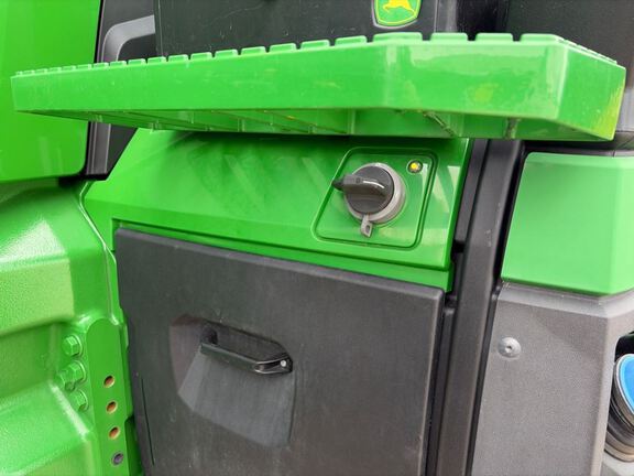 2021 John Deere 8R 280 Tractor