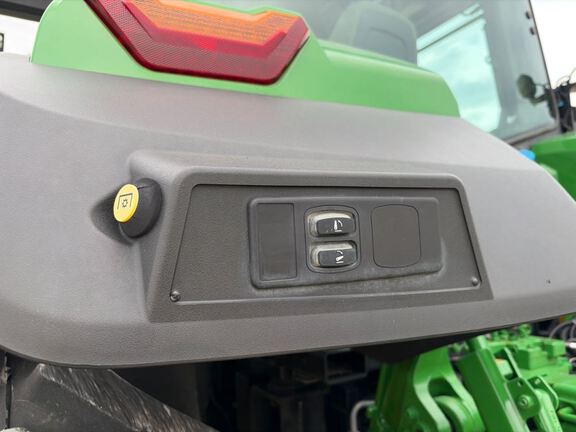 2021 John Deere 8R 280 Tractor