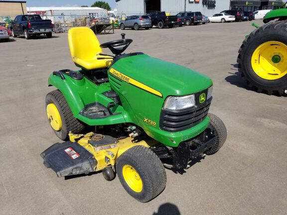 2009 John Deere X720 Garden Tractor