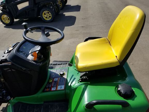 2009 John Deere X720 Garden Tractor