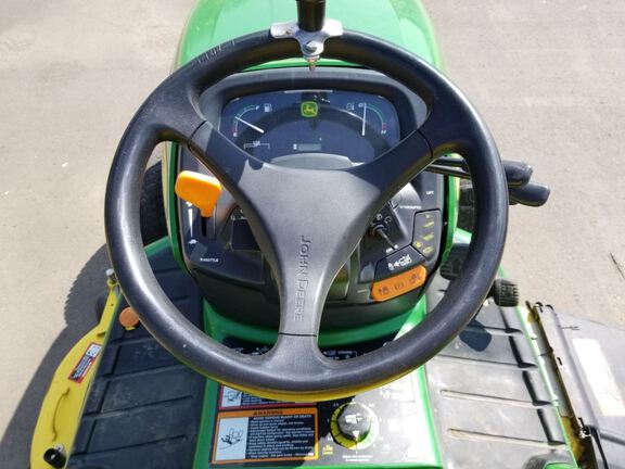 2009 John Deere X720 Garden Tractor