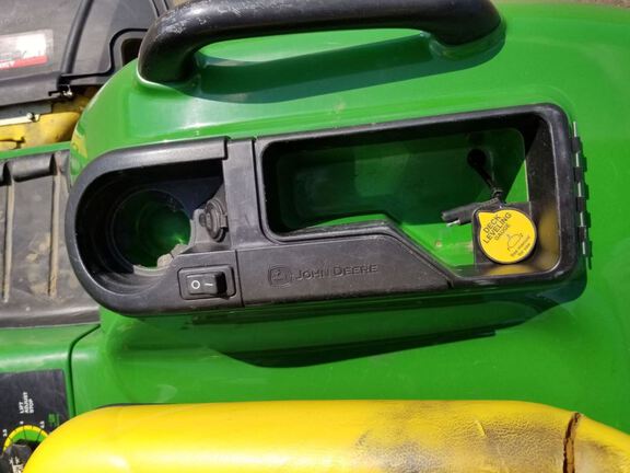 2009 John Deere X720 Garden Tractor