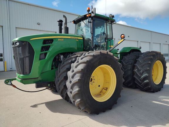 2011 John Deere 9430 Tractor 4WD