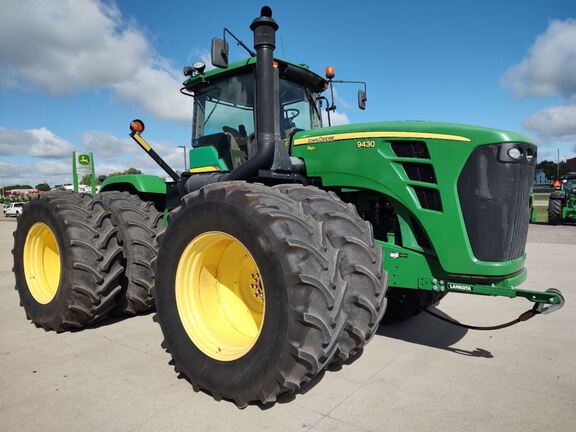 2011 John Deere 9430 Tractor 4WD