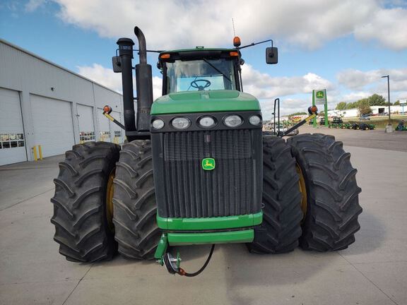 2011 John Deere 9430 Tractor 4WD