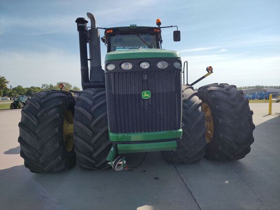 2009 John Deere 9530 Tractor 4WD