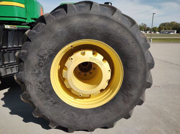 2009 John Deere 9530 Tractor 4WD