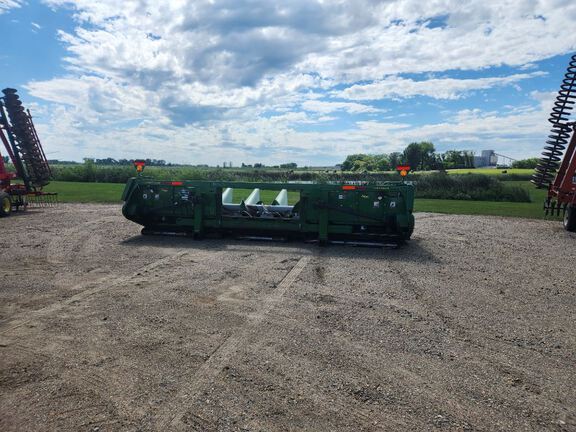 2019 John Deere 708CC Header Corn Head