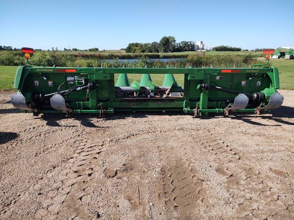 2019 John Deere 708CC Header Corn Head